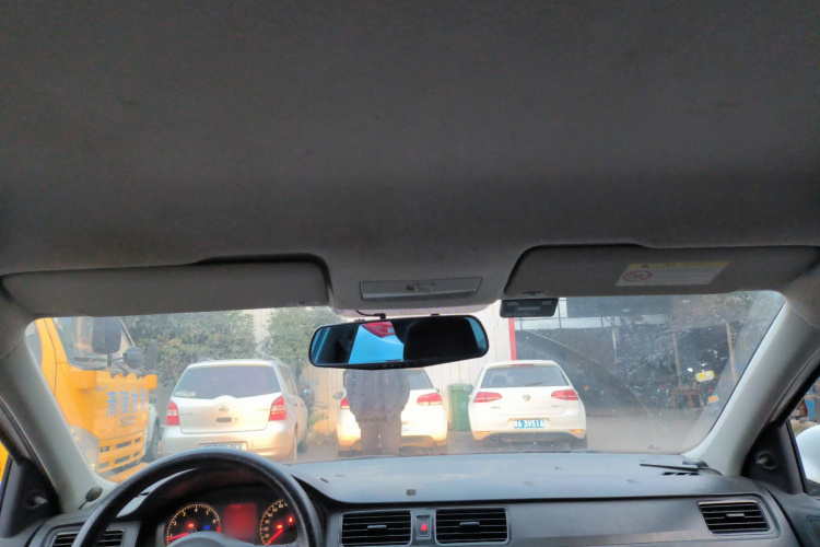 大众 桑塔纳 2015款 1.6L 手动风尚版局部细节22