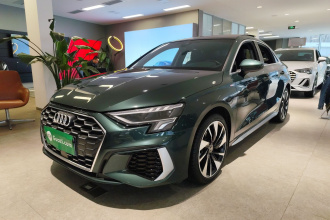 奥迪A3 2023款 改款 A3L Limousine 35 TFSI 时尚运动型