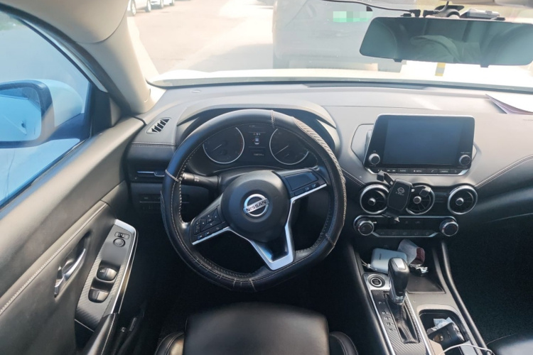 日产 轩逸 2020款 1.6L XL CVT悦享版中控内饰13