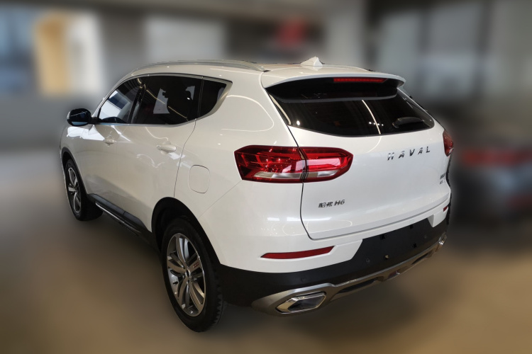 哈弗H6 2017款 红标 2.0T 自动两驱领尚型车身外观5