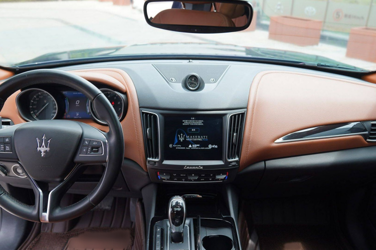 玛莎拉蒂 Levante 2016款 3.0T 标准型中控内饰7001