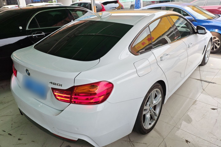 宝马4系 2016款 420i Gran Coupe M运动型车身外观7