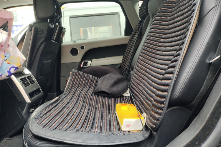 路虎 揽胜运动版 2014款 3.0 SC V6 HSE中控内饰21