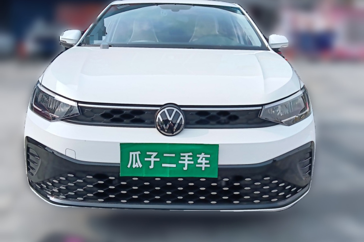 大众 朗逸 2025款 新锐 1.5L 出众新逸版车身外观2