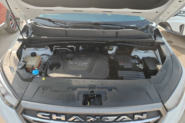 长安CS55 2017款 1.5T 手动炫色型机舱底盘24