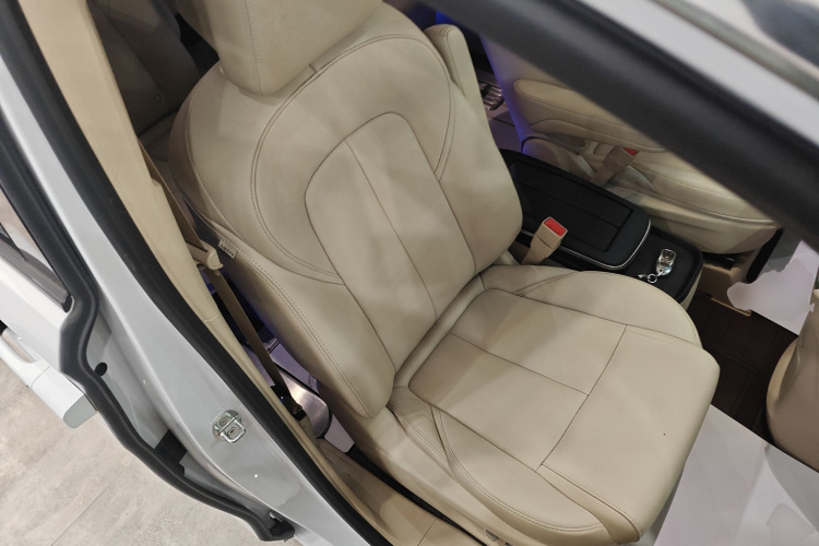 别克GL8 2023款 ES陆尊 尊享型局部细节41