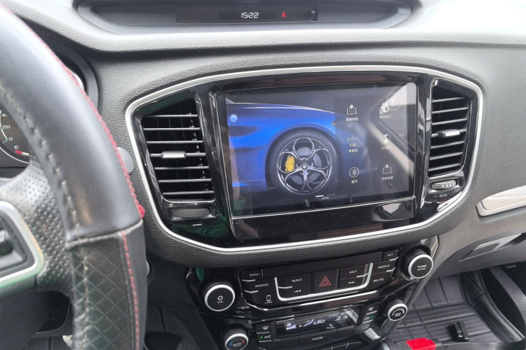 吉利汽车 远景X6 2016款 1.3T CVT豪华型局部细节16