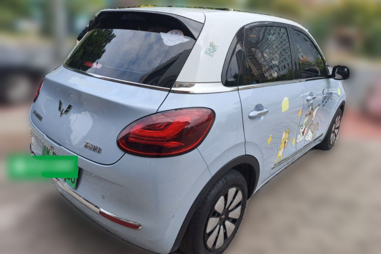 五菱汽车 五菱缤果 2023款 410km 灵犀尊享款车身外观6005