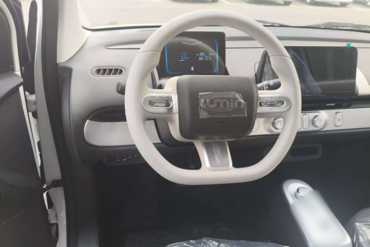 长安启源 长安Lumin 2026款 宝藏版 205km 心爱米 国轩中控内饰7002