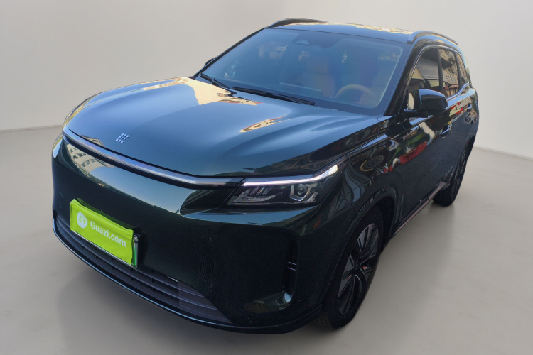 蓝电E5 PLUS 2026款 165km 长续航先享版Ultra 7座车身外观1