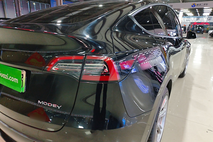 特斯拉 Model Y 2022款 后轮驱动版车身外观6006
