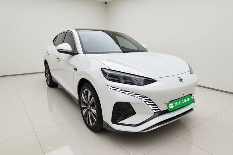 腾势N7 2023款 超长续航版车身外观3