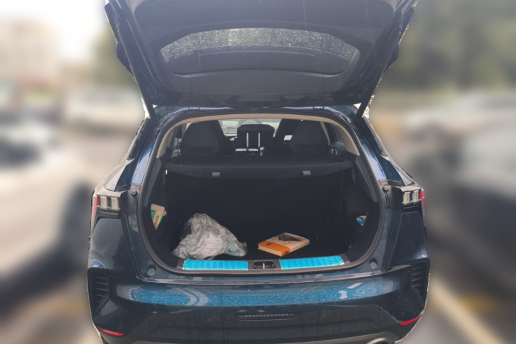 领克06 2020款 1.5T 耀Halo中控内饰23