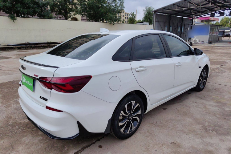 雪佛兰 科鲁泽 2019款 RS 330T 自动畅快版 国VI车身外观6004