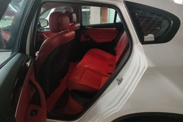 宝马X6 2014款 xDrive35i 运动型中控内饰21