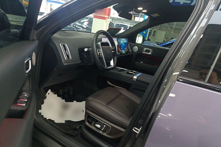 理想汽车 理想L9 2022款 Max中控内饰19