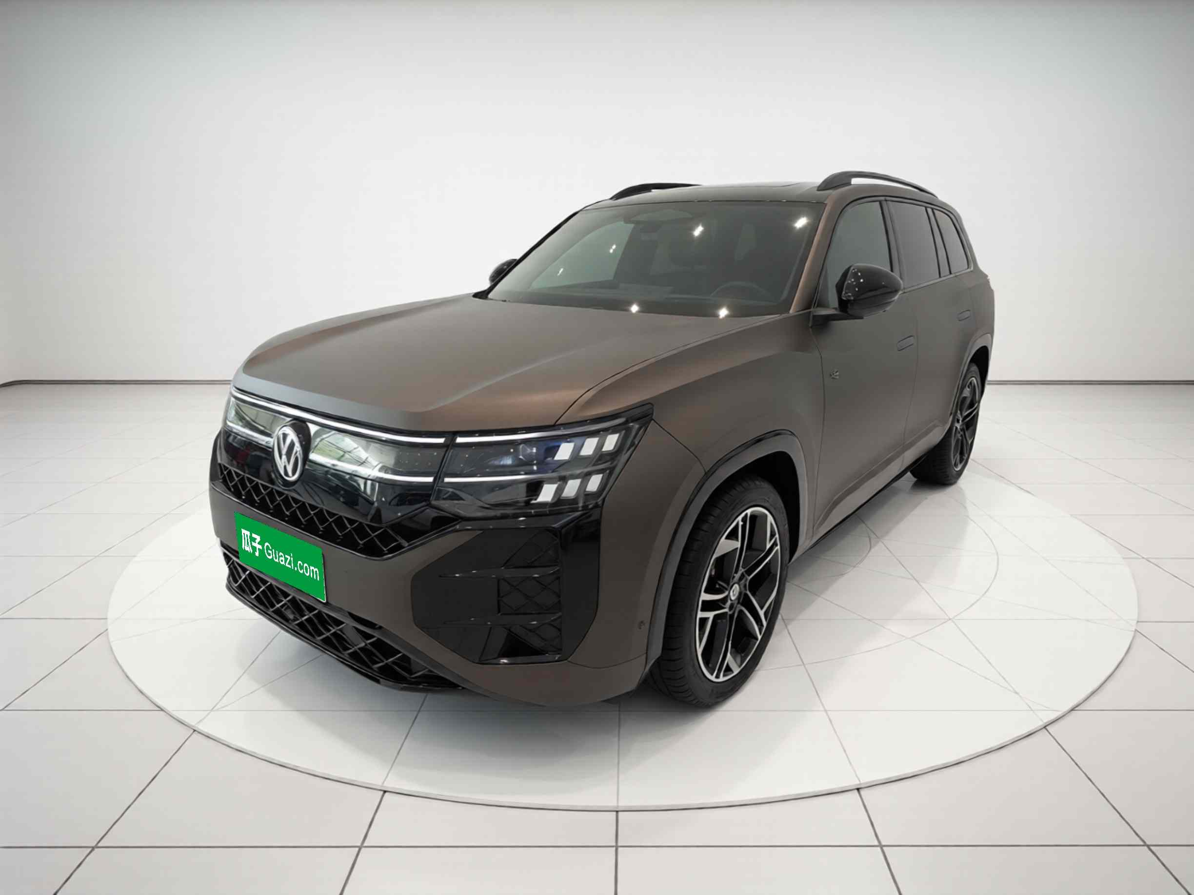 大众 2025款 途昂 Pro 450TSI 四驱登峰版(2)