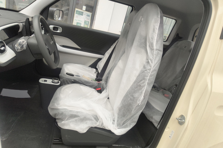 吉利银河 熊猫 2025款 210km 元气熊中控内饰19