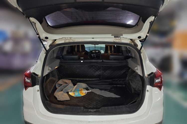 海马S5 2018款 1.5T CVT尊贵型局部细节23