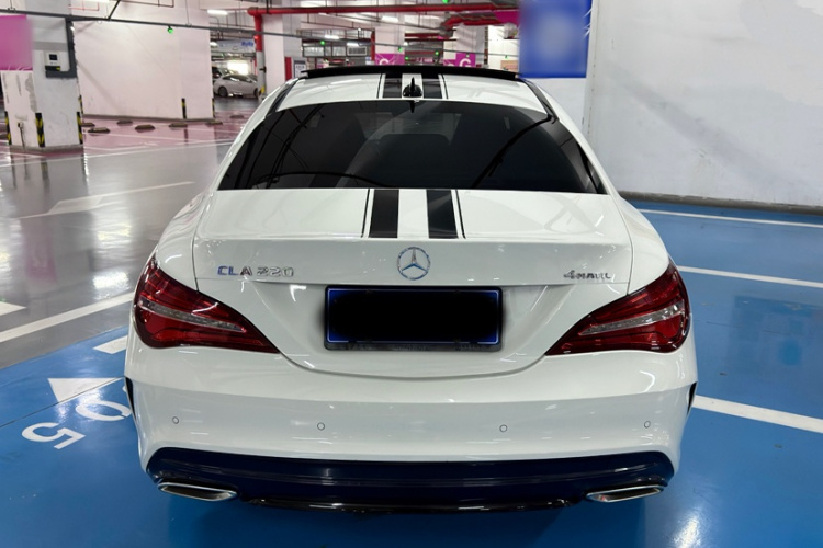 奔驰CLA 2017款 CLA 220 4MATIC 极地限量版车身外观6010