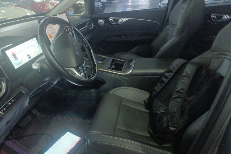 埃安 AION V 2024款 Plus 70 星耀版 磷酸铁锂中控内饰19