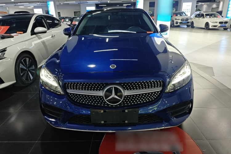 奔驰C级 2021款 C 200 L 时尚型运动版车身外观2
