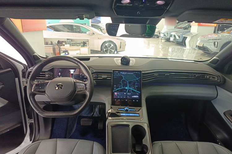 蔚来ES8 2020款 580KM 六座版中控内饰12
