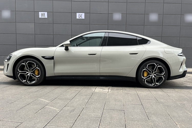 小米汽车 小米SU7 2024款 后驱长续航智驾版车身外观6004