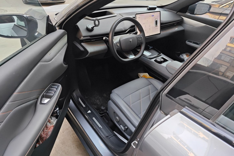 深蓝汽车 深蓝S05 2024款 510Max纯电版中控内饰20