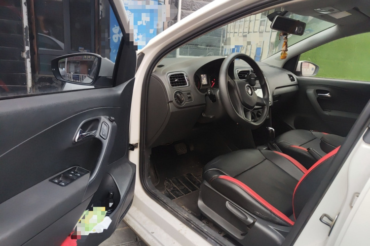 大众 Polo 2014款 1.4L 自动舒适版中控内饰20