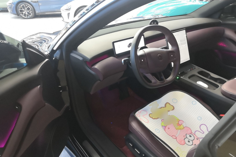 蔚来ET5 2024款 75kWh中控内饰20