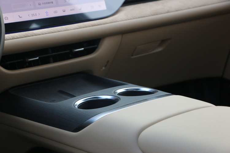 长安CS75 PLUS 2025款 第四代 1.5T 新蓝鲸 智慧旗舰型中控内饰7007