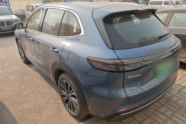 吉利银河 银河星舰7 EM-i 2025款 120km 领航版车身外观6003