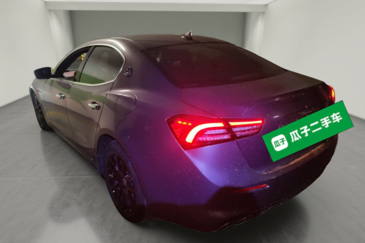 玛莎拉蒂 Ghibli 2021款 2.0T 锋芒版车身外观5