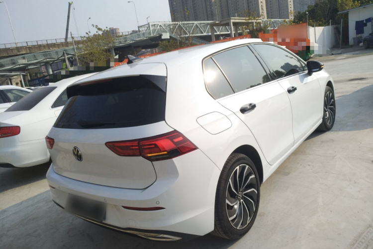 大众 高尔夫 2021款 200TSI DSG Pro车身外观7