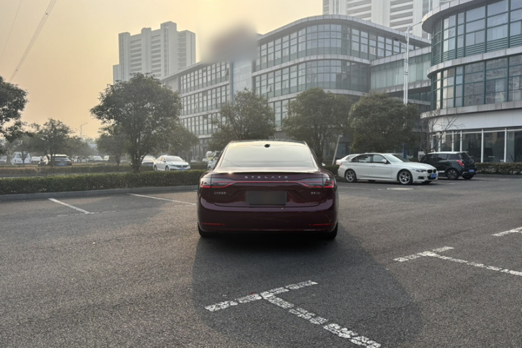 鸿蒙智行 享界S9 2024款 纯电 Ultra 四驱旗舰版车身外观6004