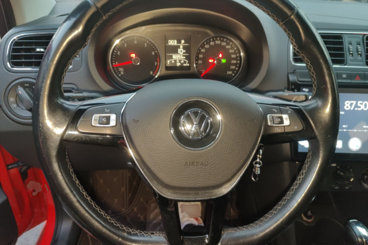 大众 Polo 2016款 1.6L 自动舒适型中控内饰13