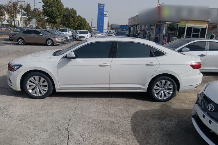 大众 帕萨特 2019款 330TSI 精英版 国VI车身外观6003