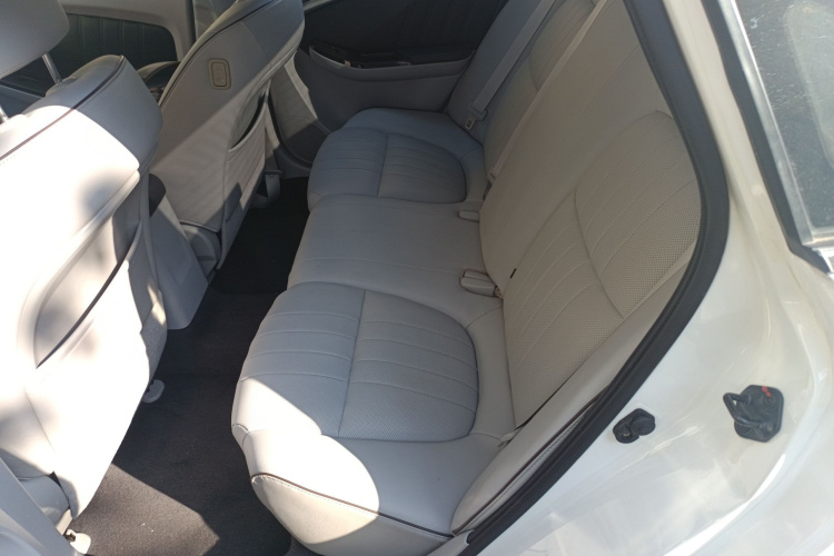 纳智捷 纳5 2015款 1.8T 自动智尊型中控内饰21