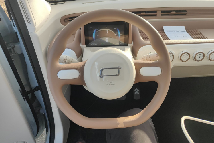 奔腾小马 2026款 222km 萌趣马 Plus中控内饰13