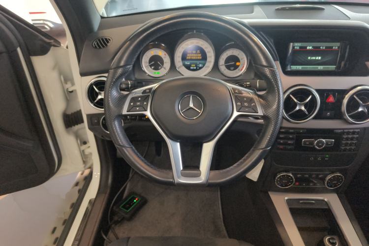 奔驰GLK级 2014款 GLK 200 标准型局部细节13