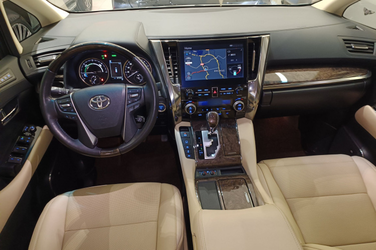 丰田 埃尔法 2021款 双擎 2.5L 尊贵版中控内饰12