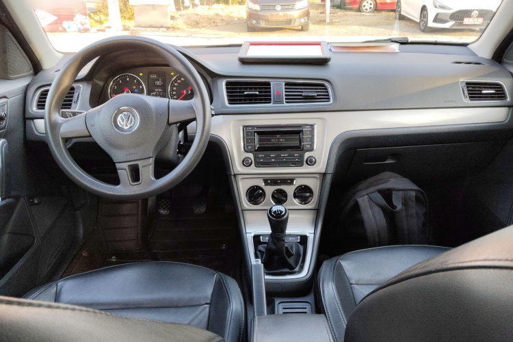 大众 朗逸 2013款 改款经典 1.6L 手动舒适版中控内饰7002