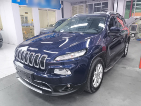 Jeep 自由光 2017款 2.4L 领先智能版