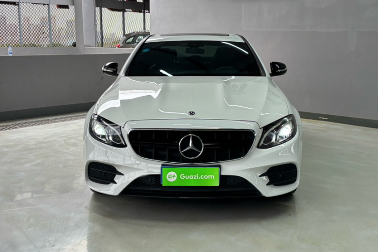 奔驰E级 2017款 E 200 运动型车身外观6006