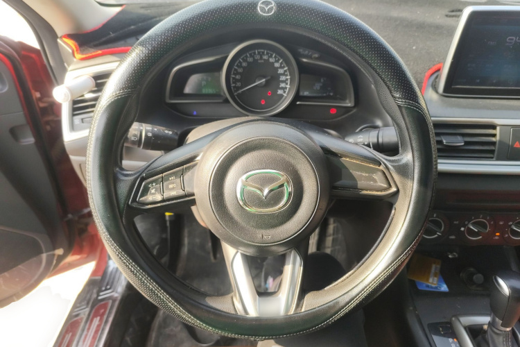 马自达3 昂克赛拉 2017款 三厢 1.5L 自动舒适型 国V中控内饰13