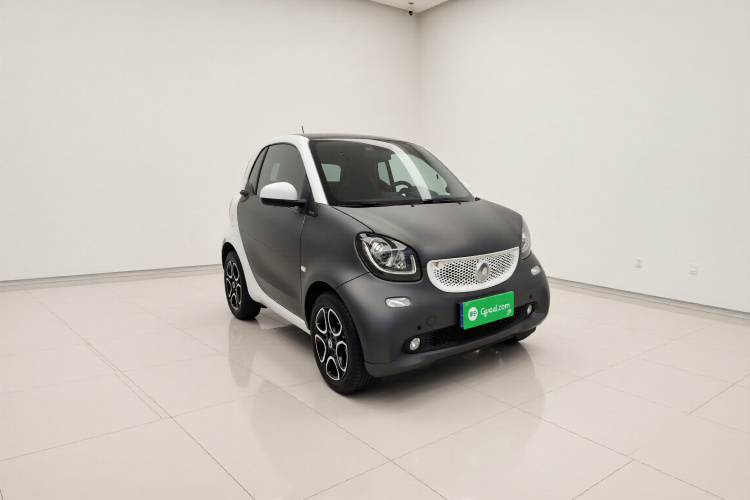 smart fortwo 2017款 1.0L 52千瓦新声特别版 国V车身外观3