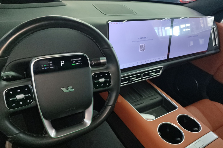 理想汽车 理想L6 2024款 Pro中控内饰7002