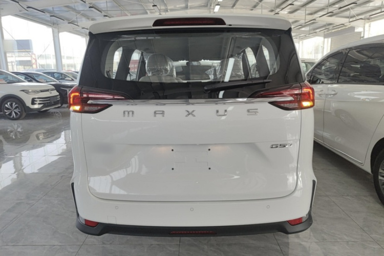 上汽大通MAXUS 大通G50 2024款 PLUS 1.5T 幸福推荐自动荣耀版车身外观6003