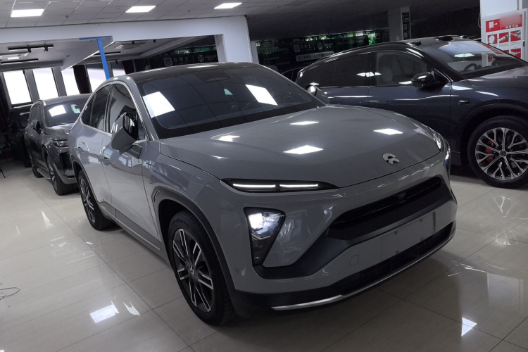 蔚来EC6 2020款 430KM 运动版车身外观3